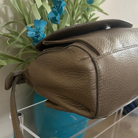 Brighton Crossbody Organizer Handbag - Picture 7 of 16